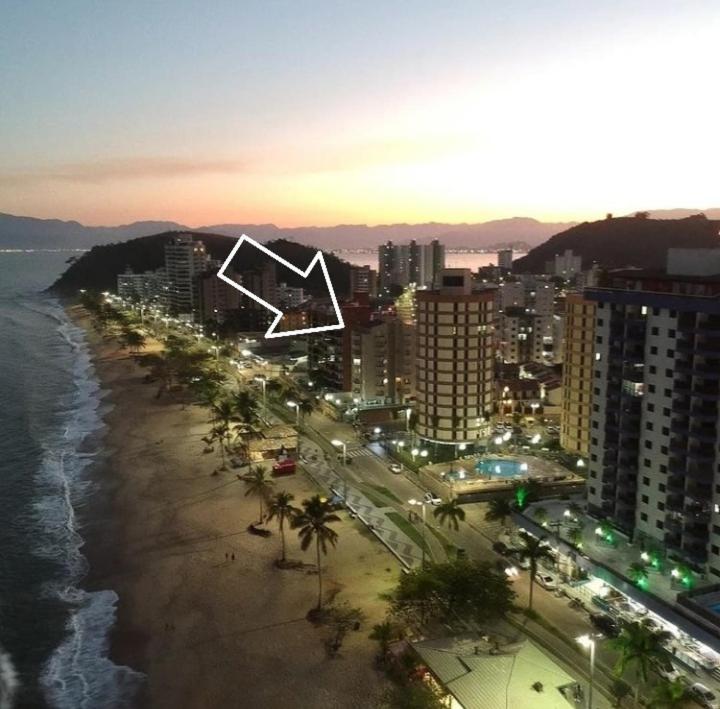 Ap Na Avenida Da Praia 卡拉瓜塔图巴 外观 照片
