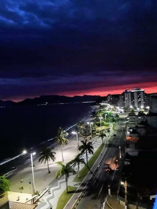 Ap Na Avenida Da Praia 卡拉瓜塔图巴 外观 照片